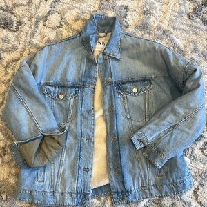 Zara jean jacket lined with fur
